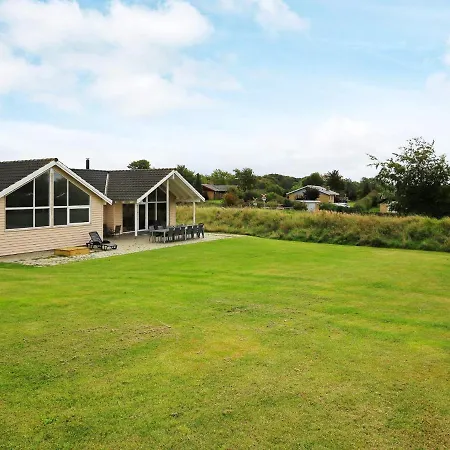 16 Person In Holiday home *